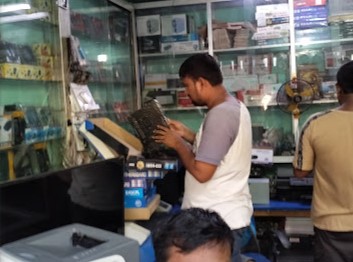 কাউনিয়া কম্পিউটার বাজার - 01722205012