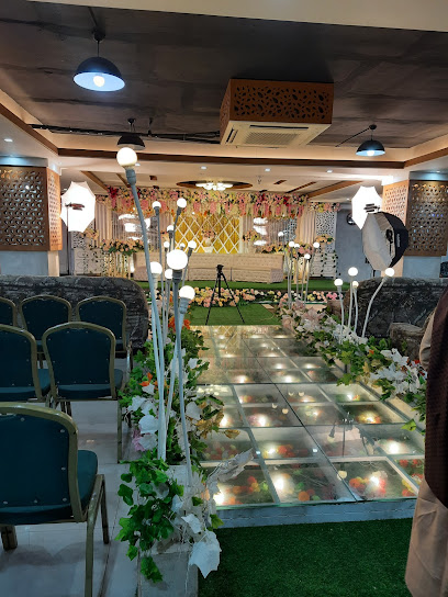 সাফা আর্কেড - 01819171537