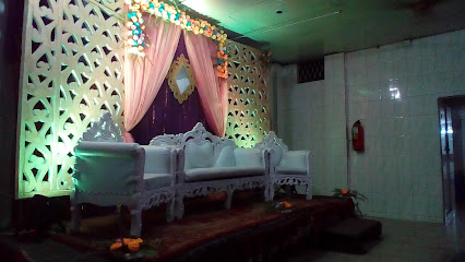 রাজমুকুট কমিউনিটি সেন্টার - 031720829