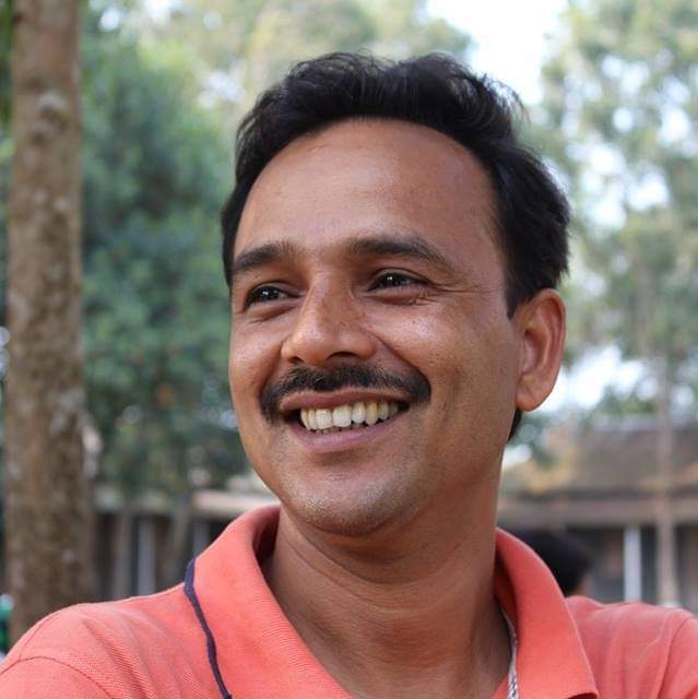 মহব্বত হোসেন - 01712182565